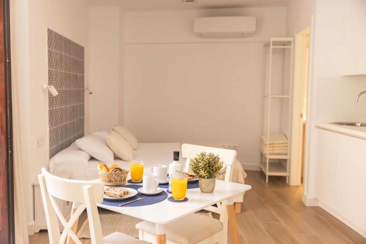 Apartamento Especeria Blue By #Cuatrocallesflats マラガ エクステリア 写真