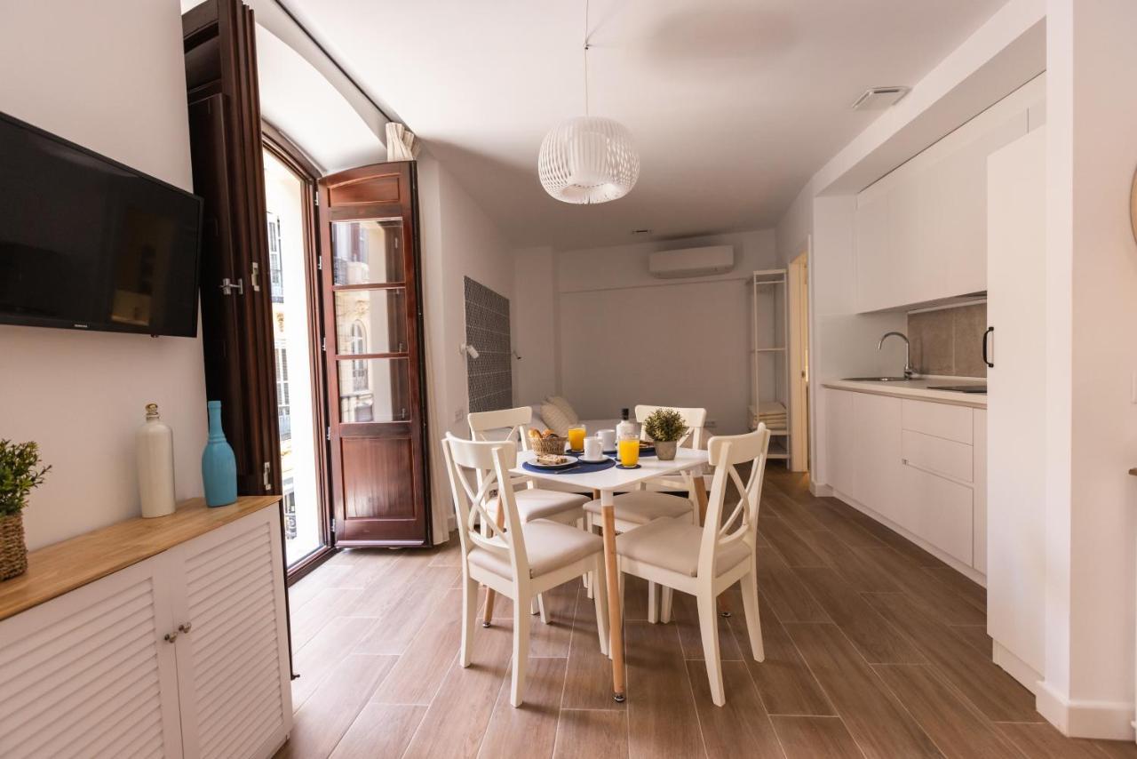 Apartamento Especeria Blue By #Cuatrocallesflats マラガ エクステリア 写真